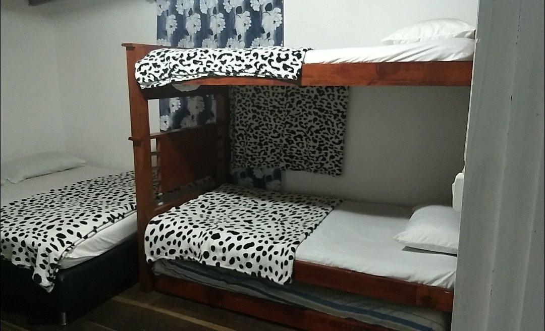 Guatapé Hostel El Encanto מראה חיצוני תמונה