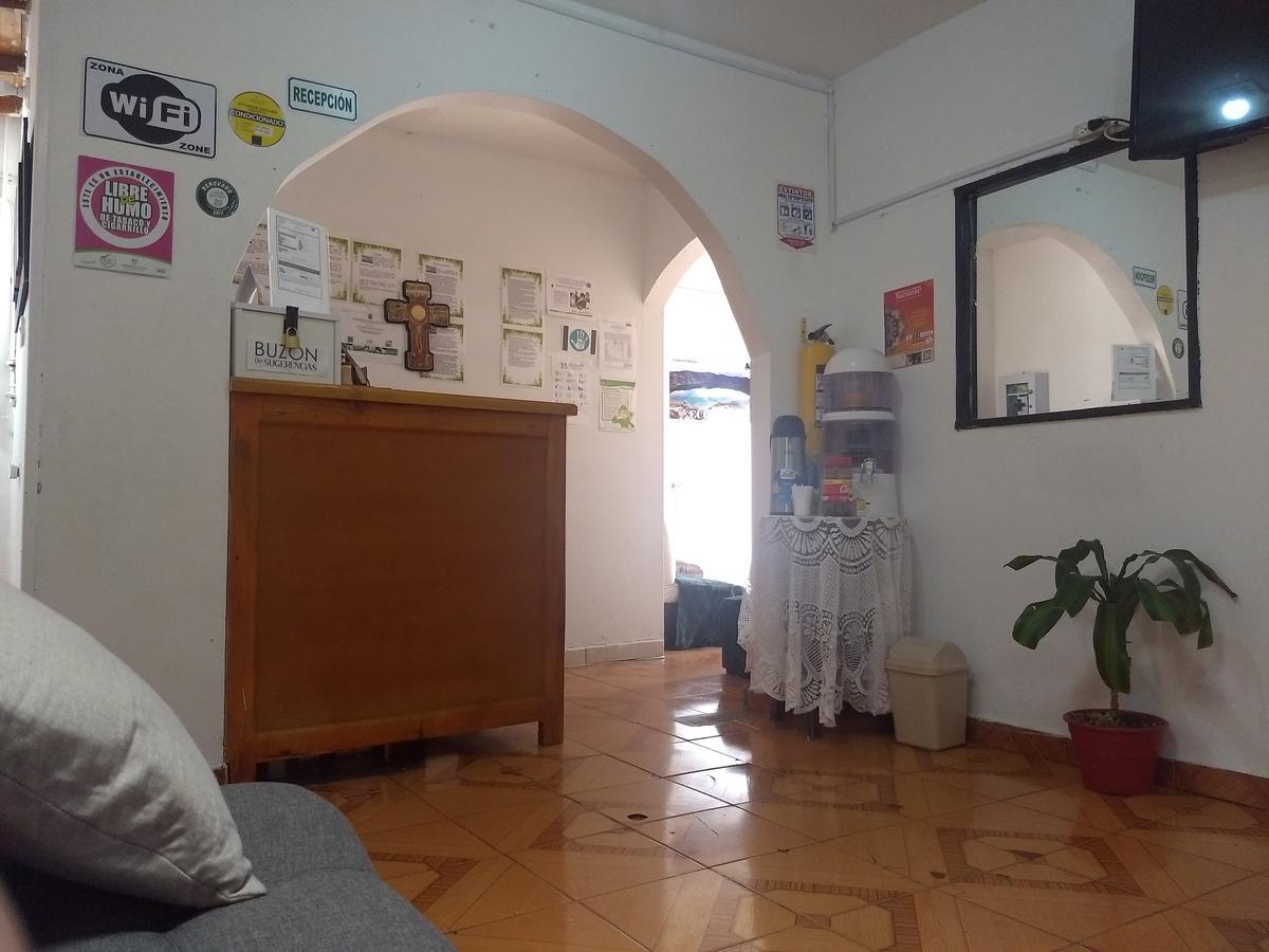 Guatapé Hostel El Encanto מראה חיצוני תמונה